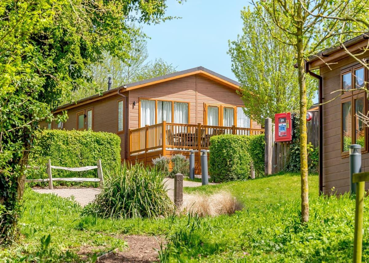 Canterbury Reach Lodge Retreat Petham Kültér fotó