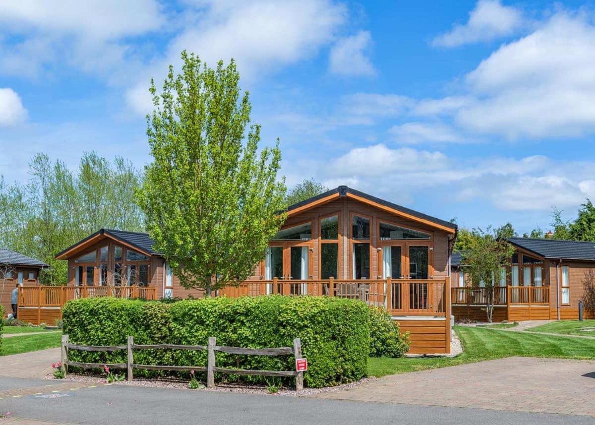 Canterbury Reach Lodge Retreat Petham Kültér fotó
